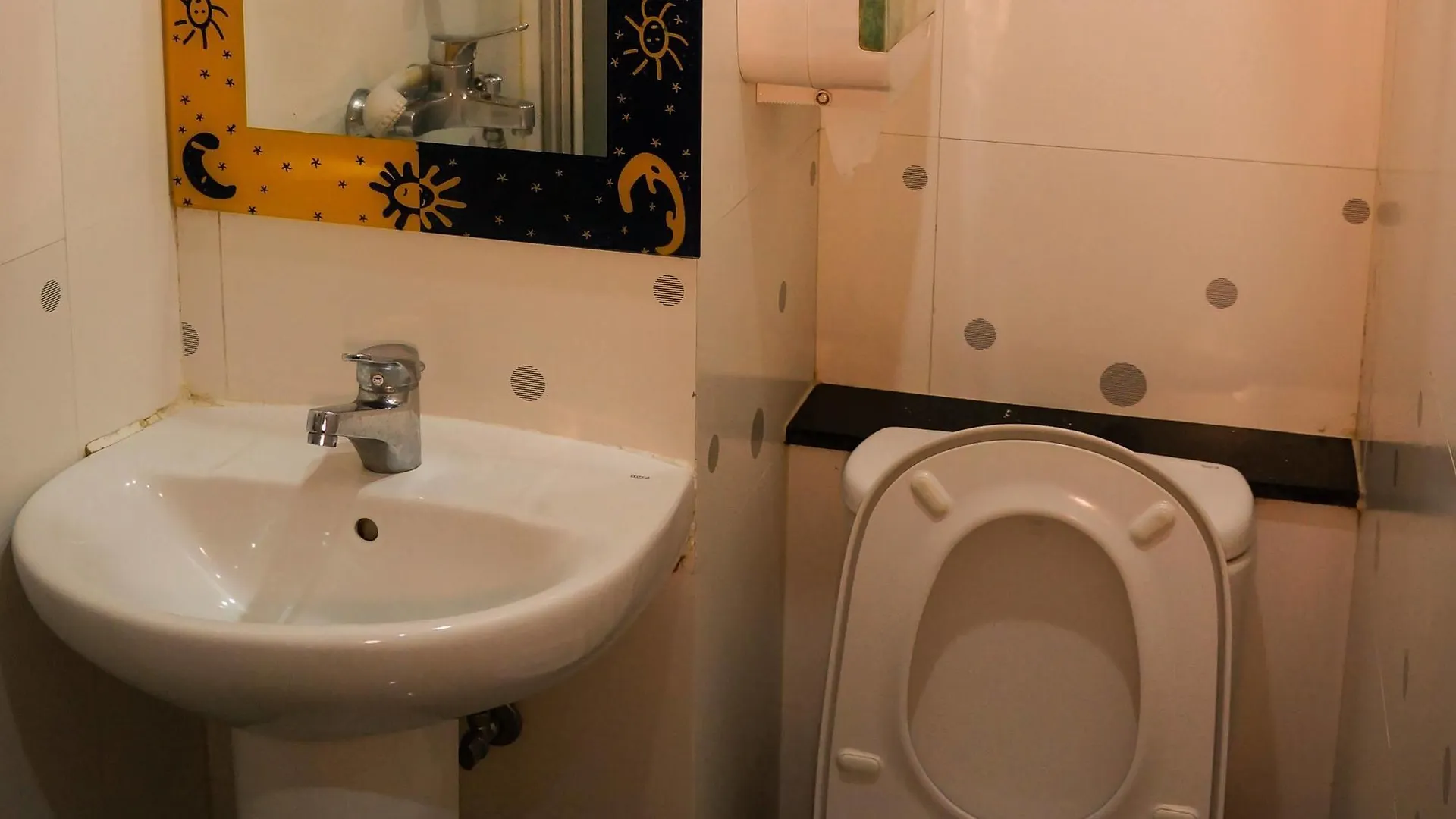 Mei Lam Guest House Hong Kong